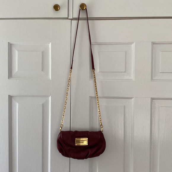 Marc by Marc Jacobs Cross Body Maroon Clutch - Picture 8 of 8